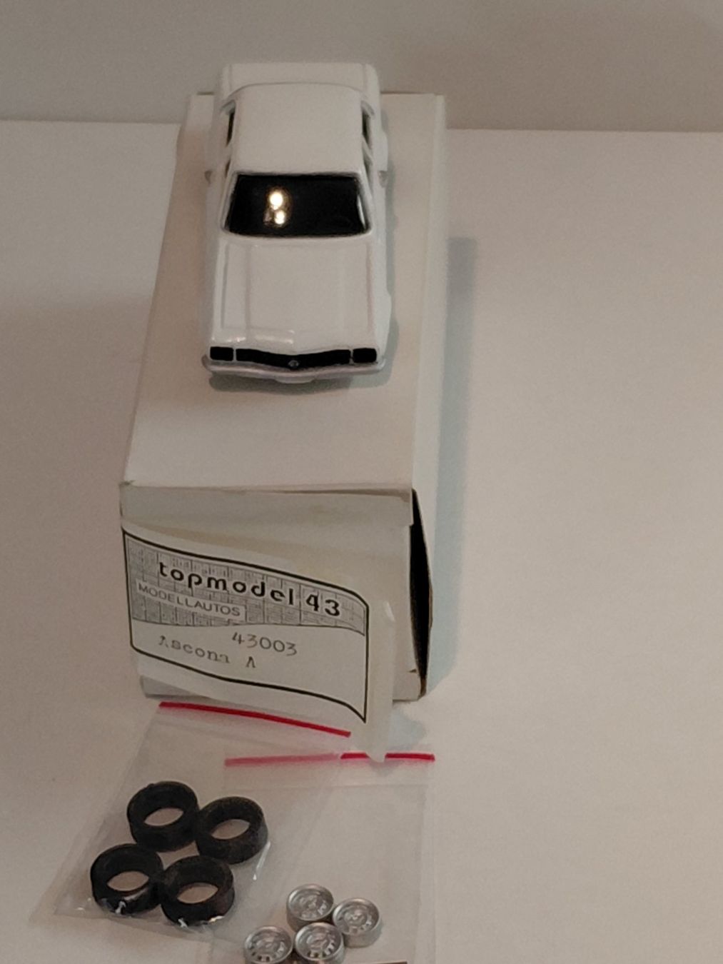Opel Modellini d'auto: topmodel 43 Opel Ascona A schmal 1:43 – Usato da Bern venduto da ascona43