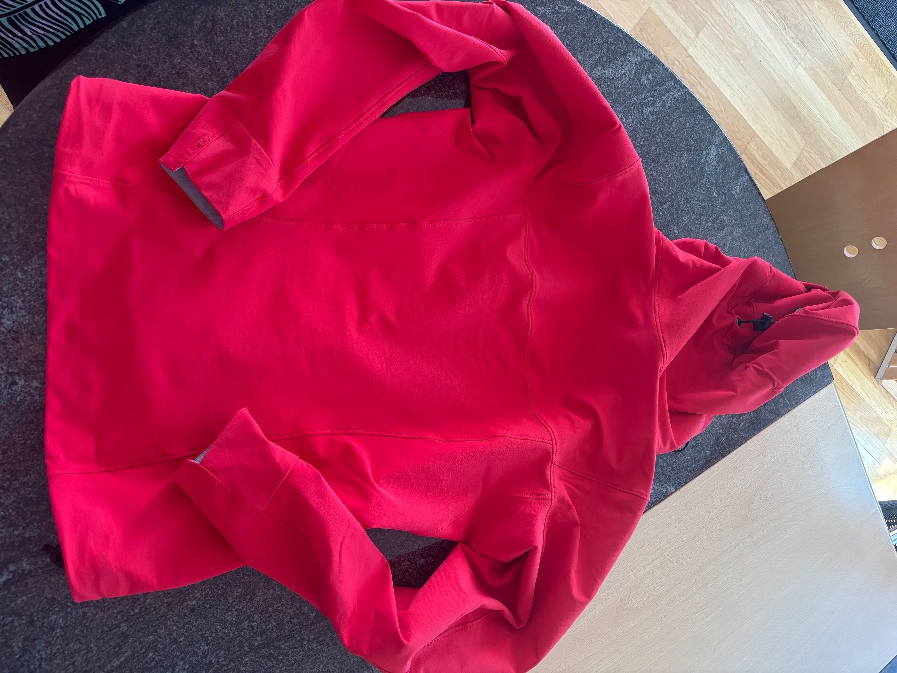 Arcteryx Giacche: Arc'teryx Softshelljacke Gr.S – Usato da Hasliberg-Hohfluh venduto da hasliberg79 1