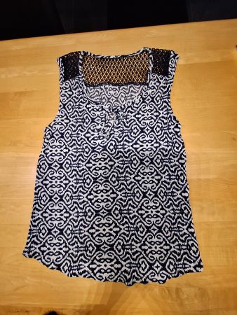 Shirt ärmellos Gr.M marine/weiss