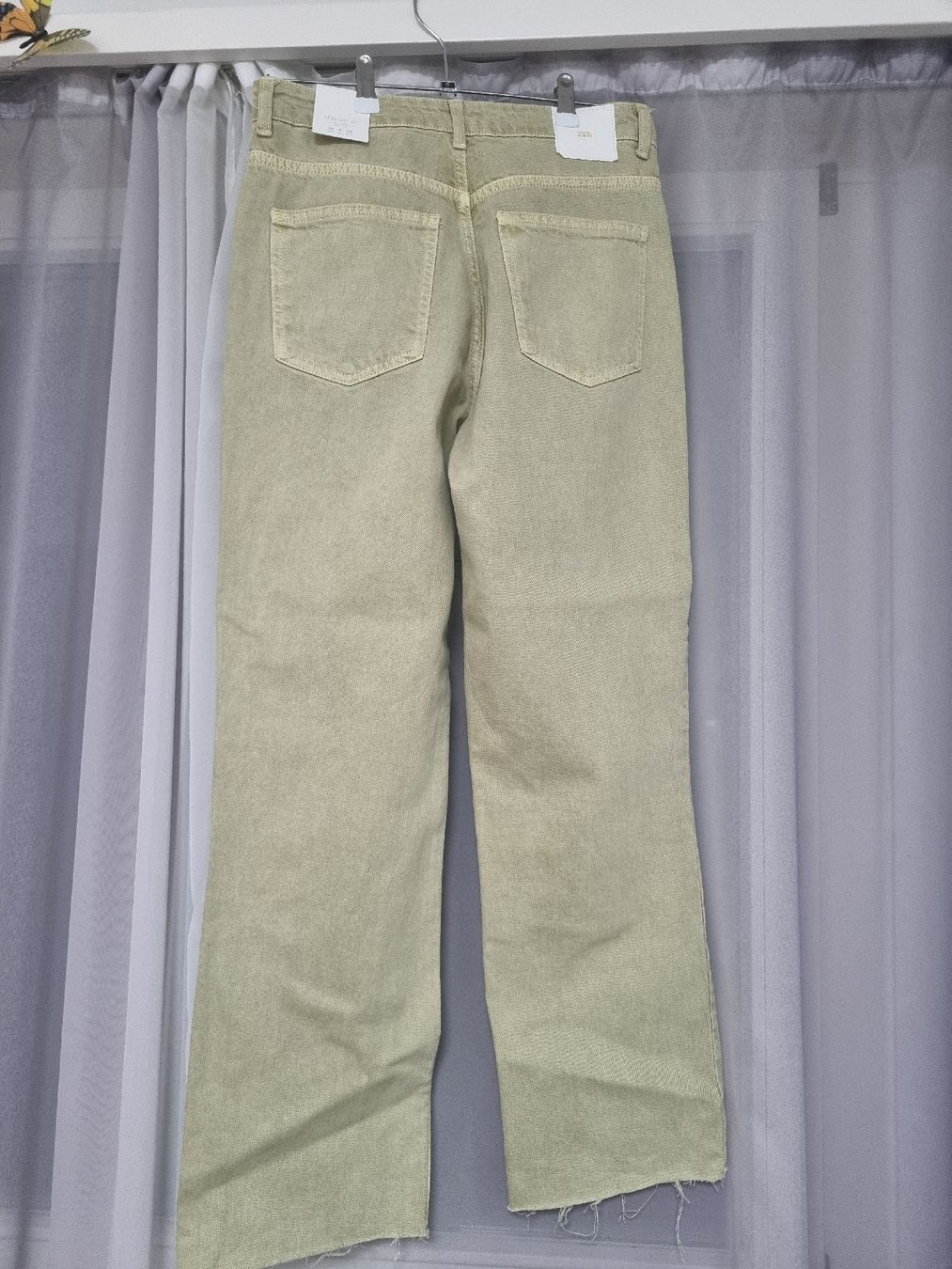 Zara Jeans: Jeans Zara, Grösse 38, mit Etikette – Nuovo e nell'imballaggio originale da Jonen venduto da Juliette_St 1