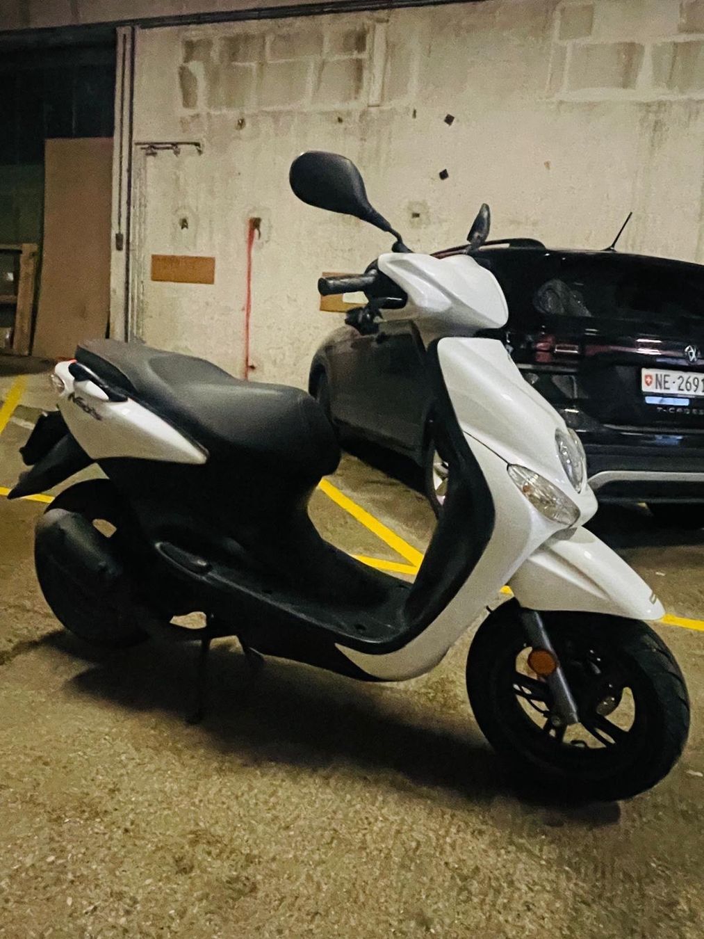 Yamaha Scooter: Scooter YAMAHA – Usato da Montmollin venduto da Laeti113