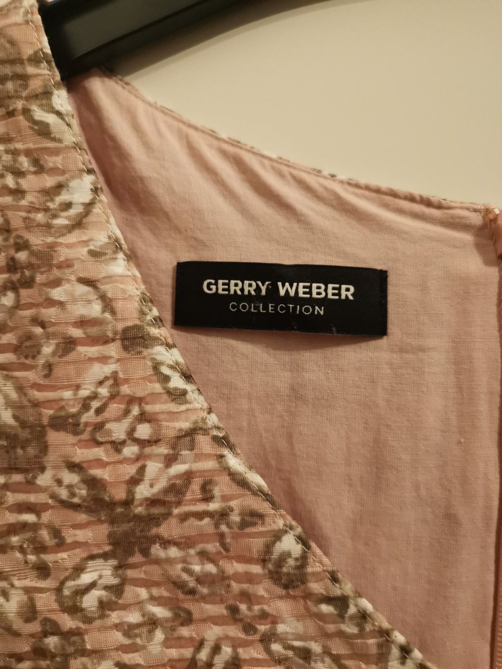 Gerry Weber Vestiti: Kleid / Gerry Weber / 40 / Rosé – Usato da Hergiswil NW venduto da Angfri 2