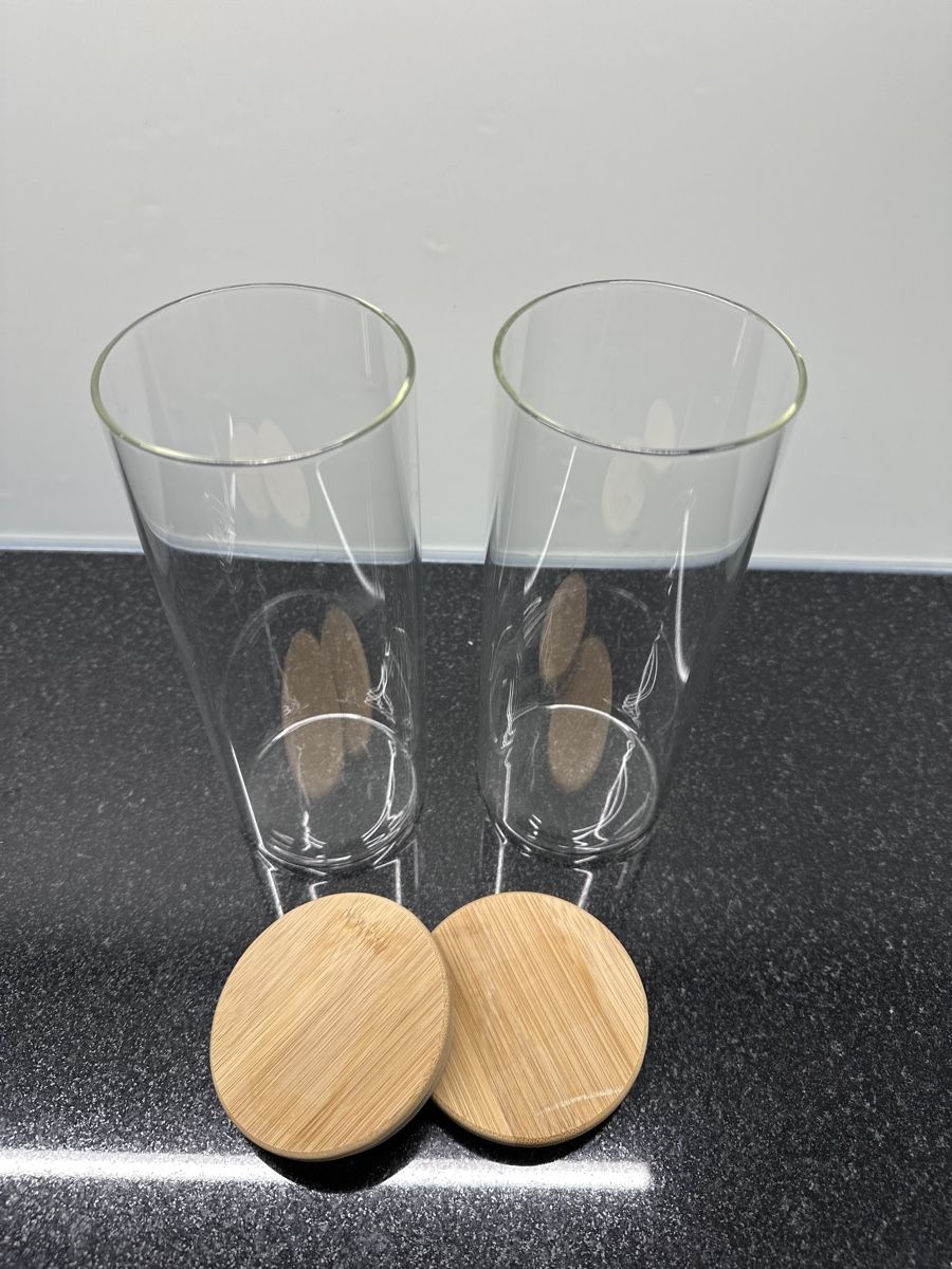 Bicchieri: Glas Vorratsdose mit Bambusdeckel - 2er Set, neuwertig – Nuovo (secondo la descrizione) da Wangen SZ venduto da Jaay_Sky 1