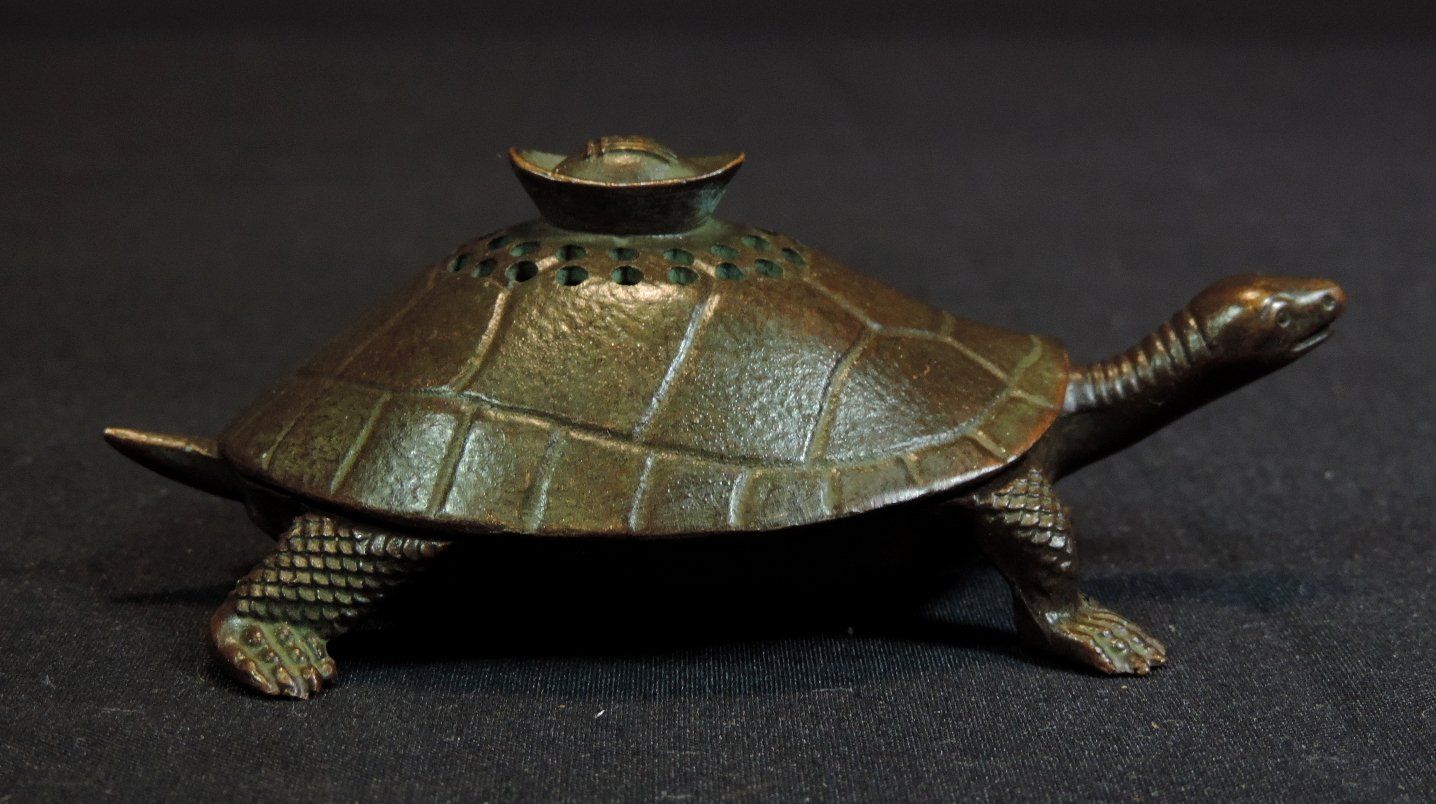 Figuren: Bronzefigur Schildkröte mit Deckel, Räuchergefäss – Gebraucht aus Duggingen von roterbambus