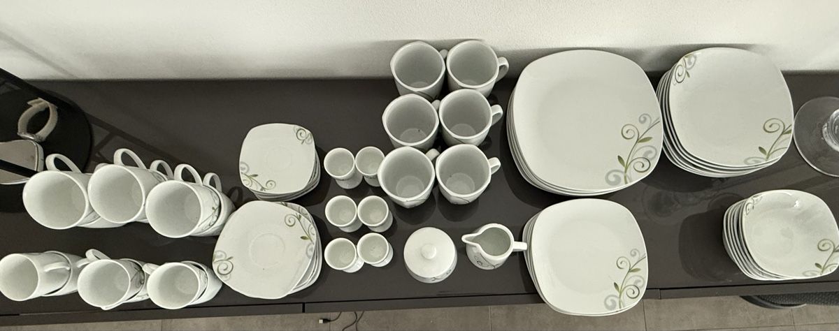 Services de table: Geschirr - Service 61 Teilig  – D'occasion à Pfeffikon LU par pepino17 5