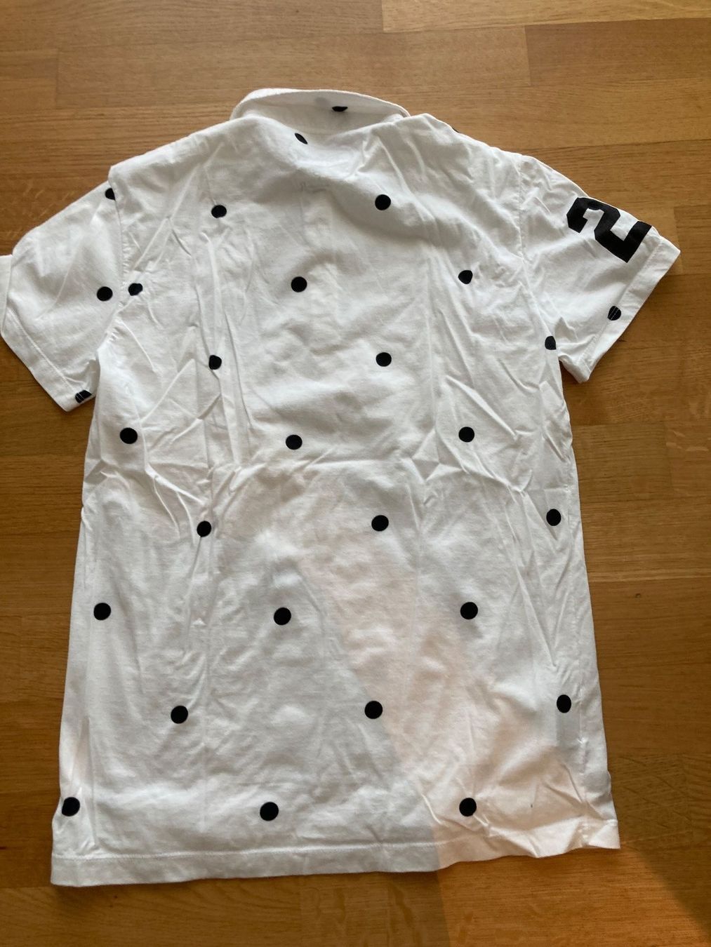 Polos: (B) Polo Disney s – D'occasion à Jonen par Sevenb 2