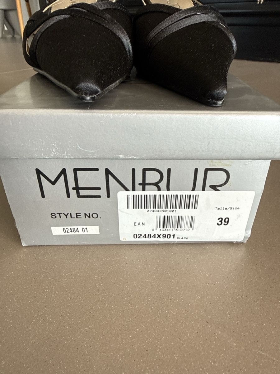Scarpe da donna: Menbur Slingback Heels Black Size 39 – Nuovo (secondo la descrizione) da Zürich venduto da nad_s27g 2