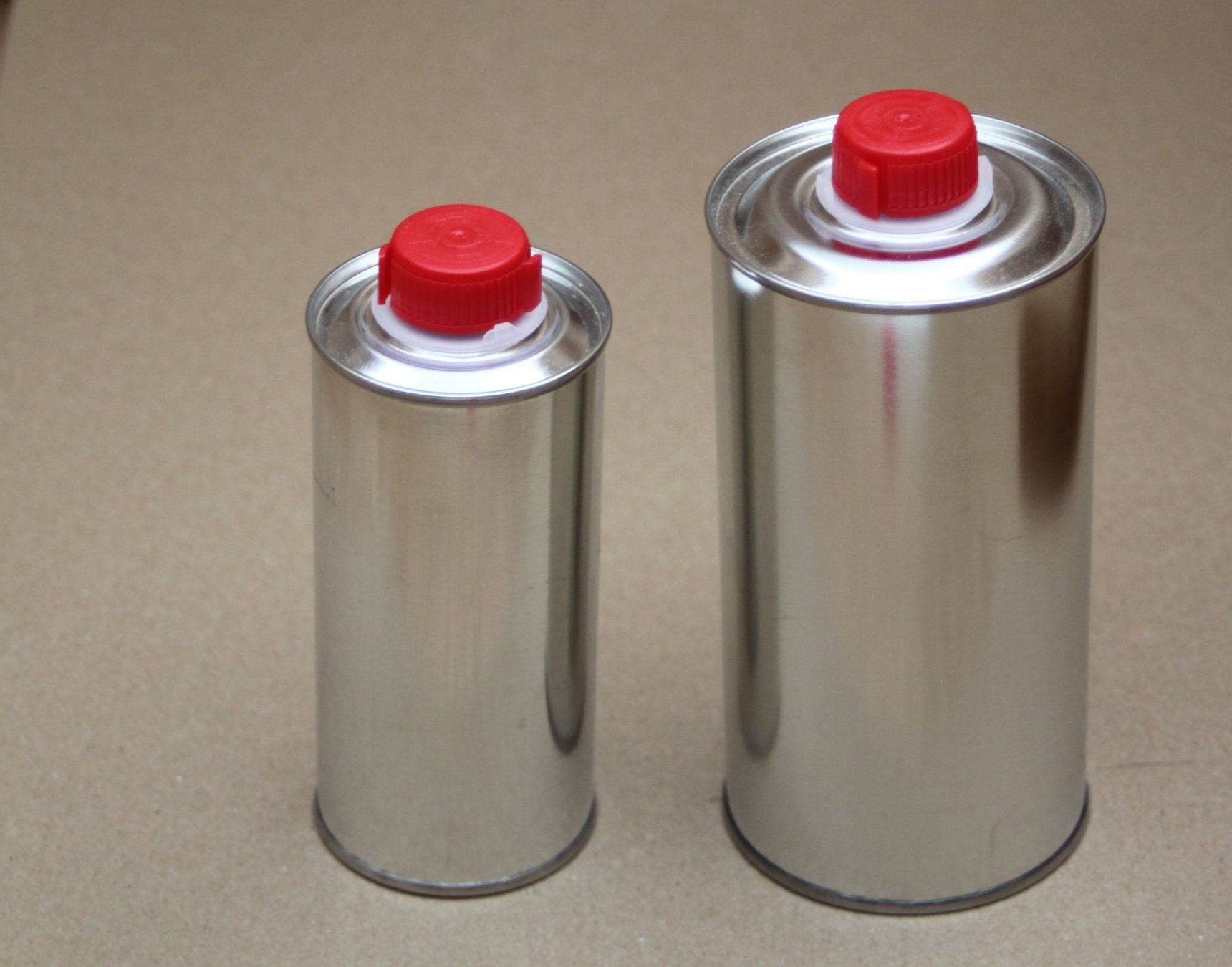 Altro in Stoviglie & Bicchieri: Rundflasche 250 ml Blech Dose mit Sicherheitsverschluss – Nuovo e nell'imballaggio originale da Lömmenschwil venduto da ritalin01 5