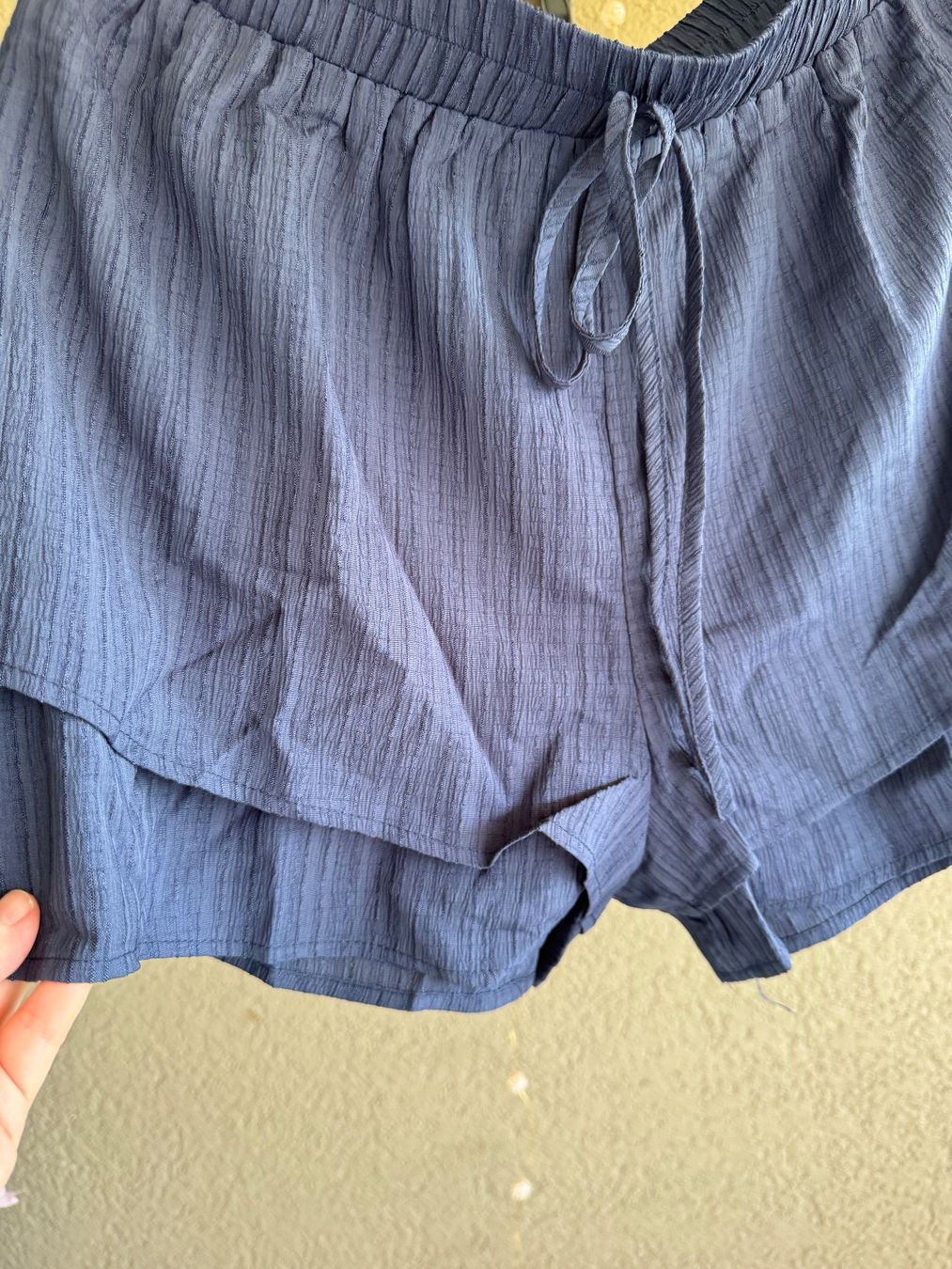 Pantaloni: Shorts Gr. M – Usato da Thun venduto da Iriska77 1