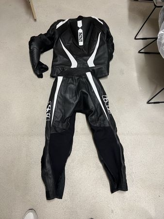 IXS Lederkombi Gr.52