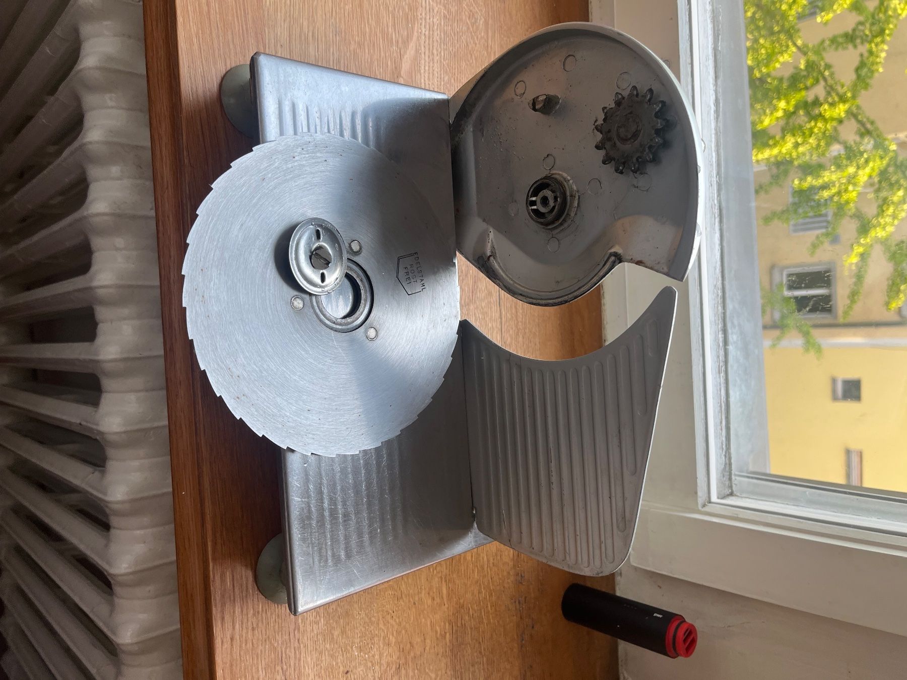 Graef Elettrodomestici da cucina: Graef Allesschneider Handbetrieb Manuale – Usato da Zürich venduto da m..bruhn 6