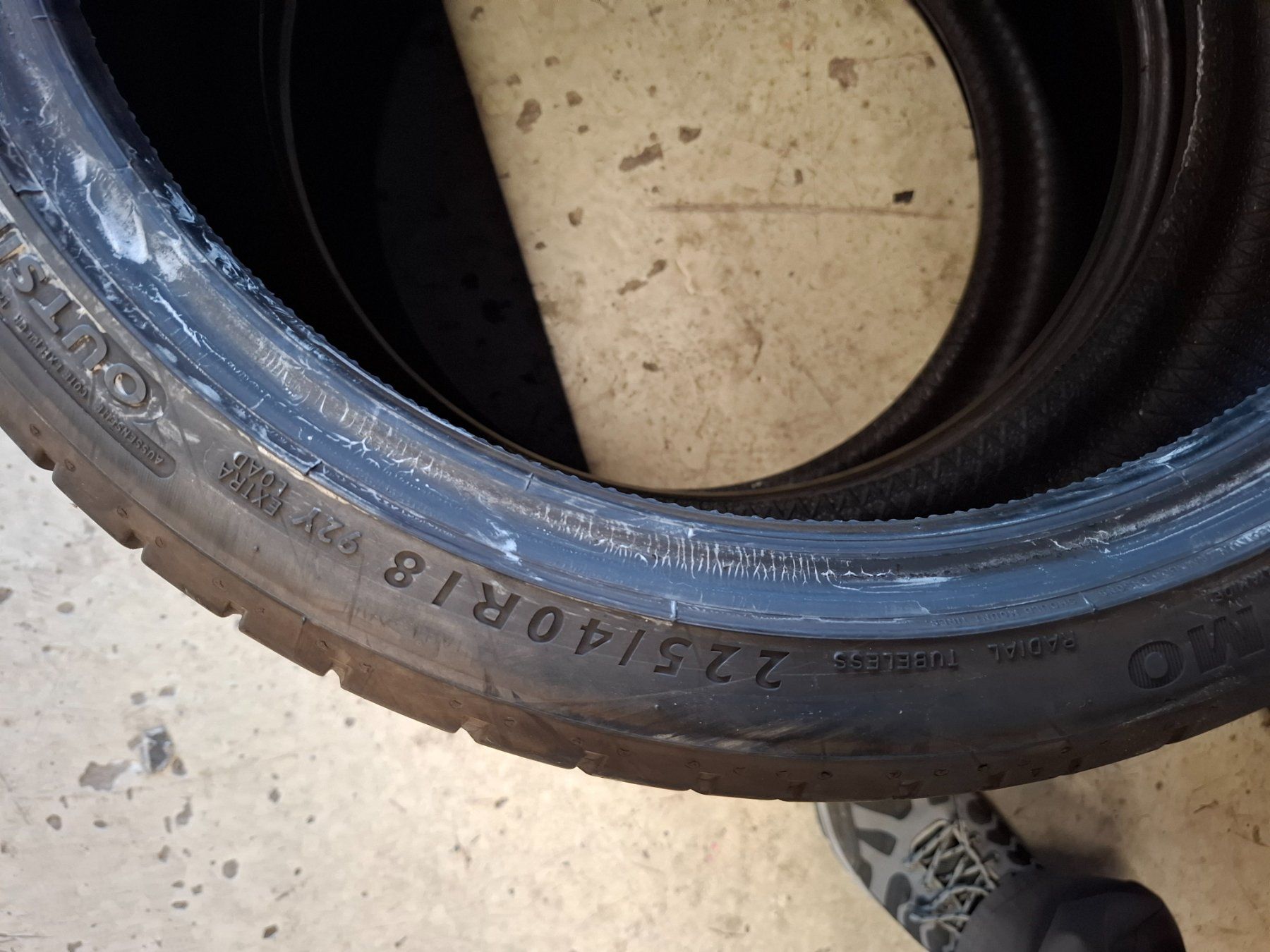 Dunlop Pneumatici & Ruote complete: 2x Dunloop 225/40R18 Sommer (6) – Usato da Lachen SZ venduto da Future81 1