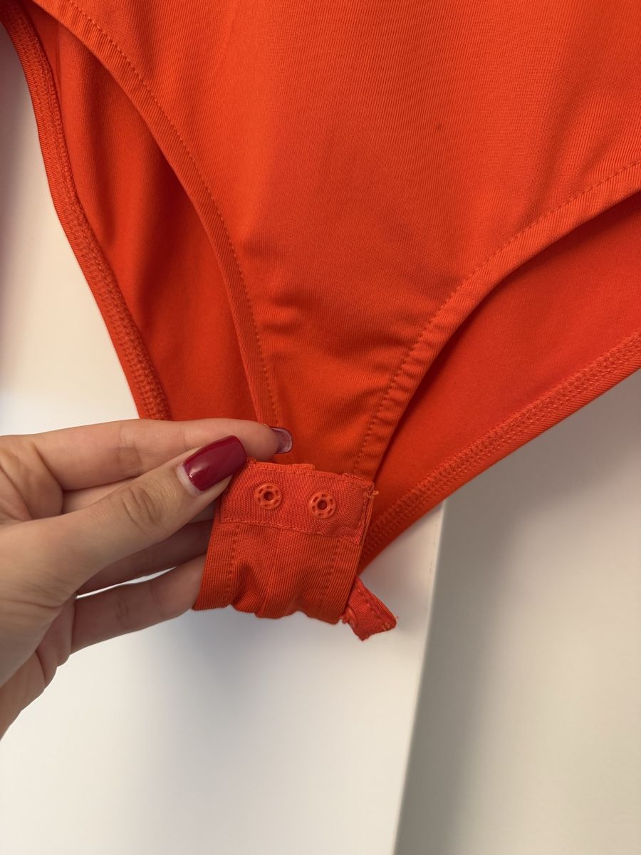 Zara Top: Long-sleeve bodysuit – Nuovo e nell'imballaggio originale da Meggen venduto da nik_5g2v 1