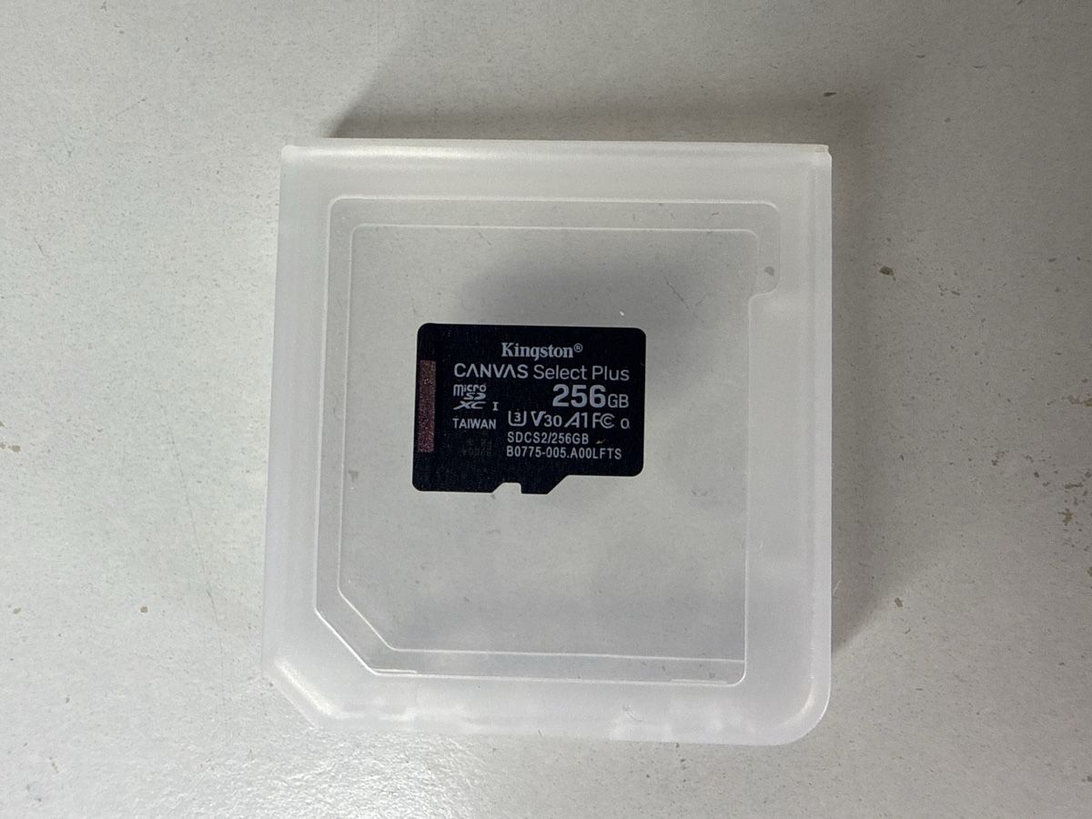 Kingston Schede di memoria: MicroSD card Kingston Canvas Select Plus 256GB V30 – Usato da Ehrendingen venduto da bubulence