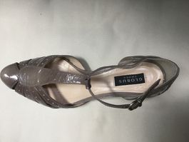 PUMPS GRIS CLAIR GLOBUS GR. 36