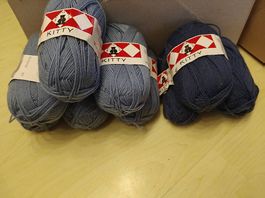 Strickwolle KITTY blau