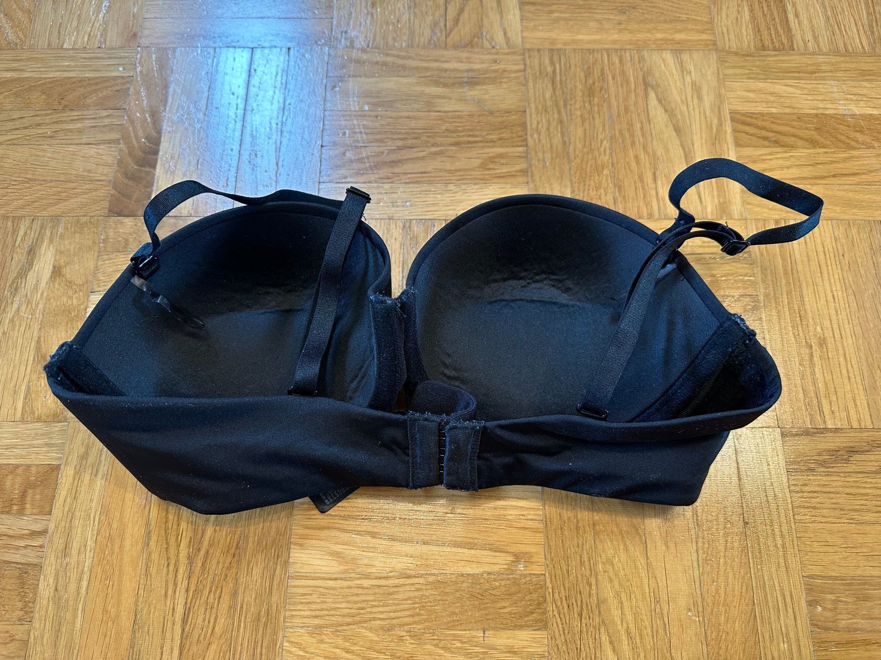 H&M Autres dessous: Schwarzer Balconette BH Grösse 75C – D'occasion à Winterthur par nelead 1
