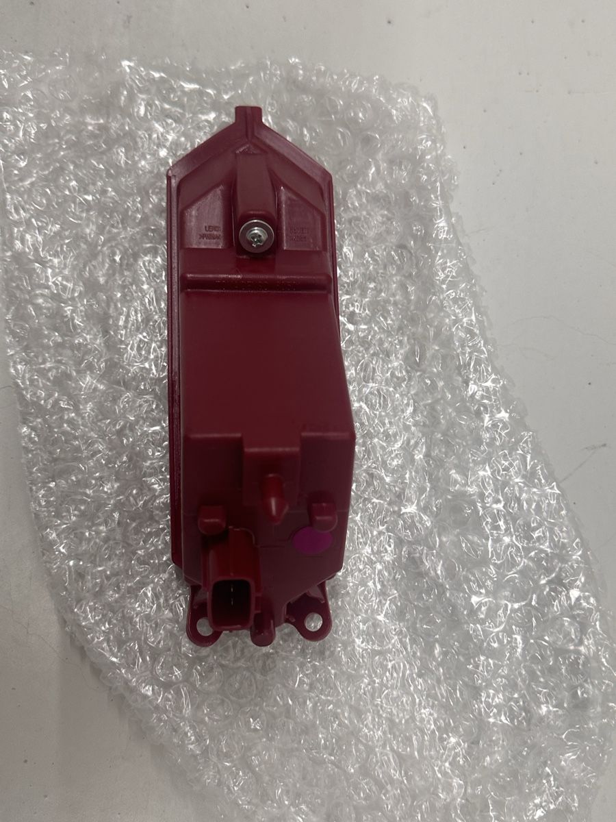 Yamaha Tutti i ricambio per moto: Yamaha R1 RN65 Original Rücklicht – Nuovo (secondo la descrizione) da Ostermundigen venduto da serginho09 1