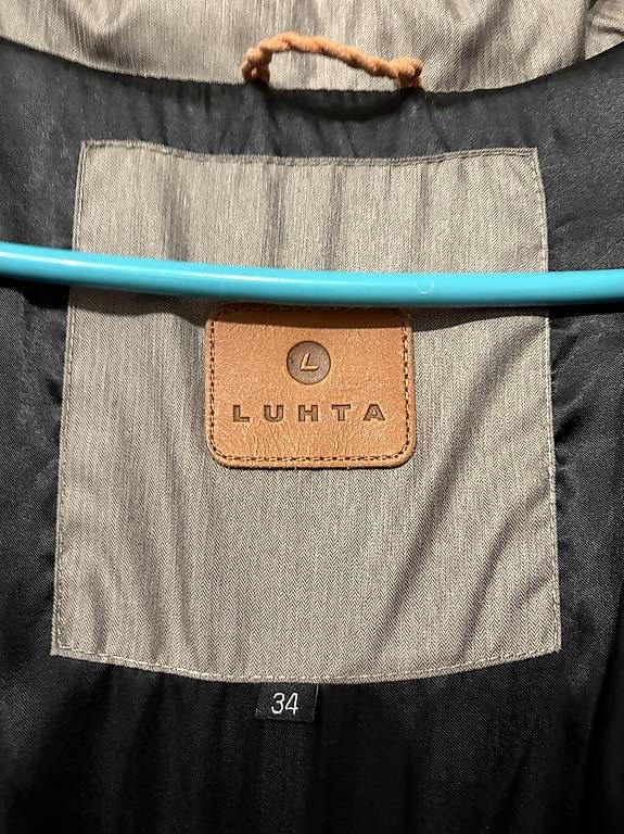 Vestes: Piumino LUHTA – D'occasion à Contra par Bluma02 2