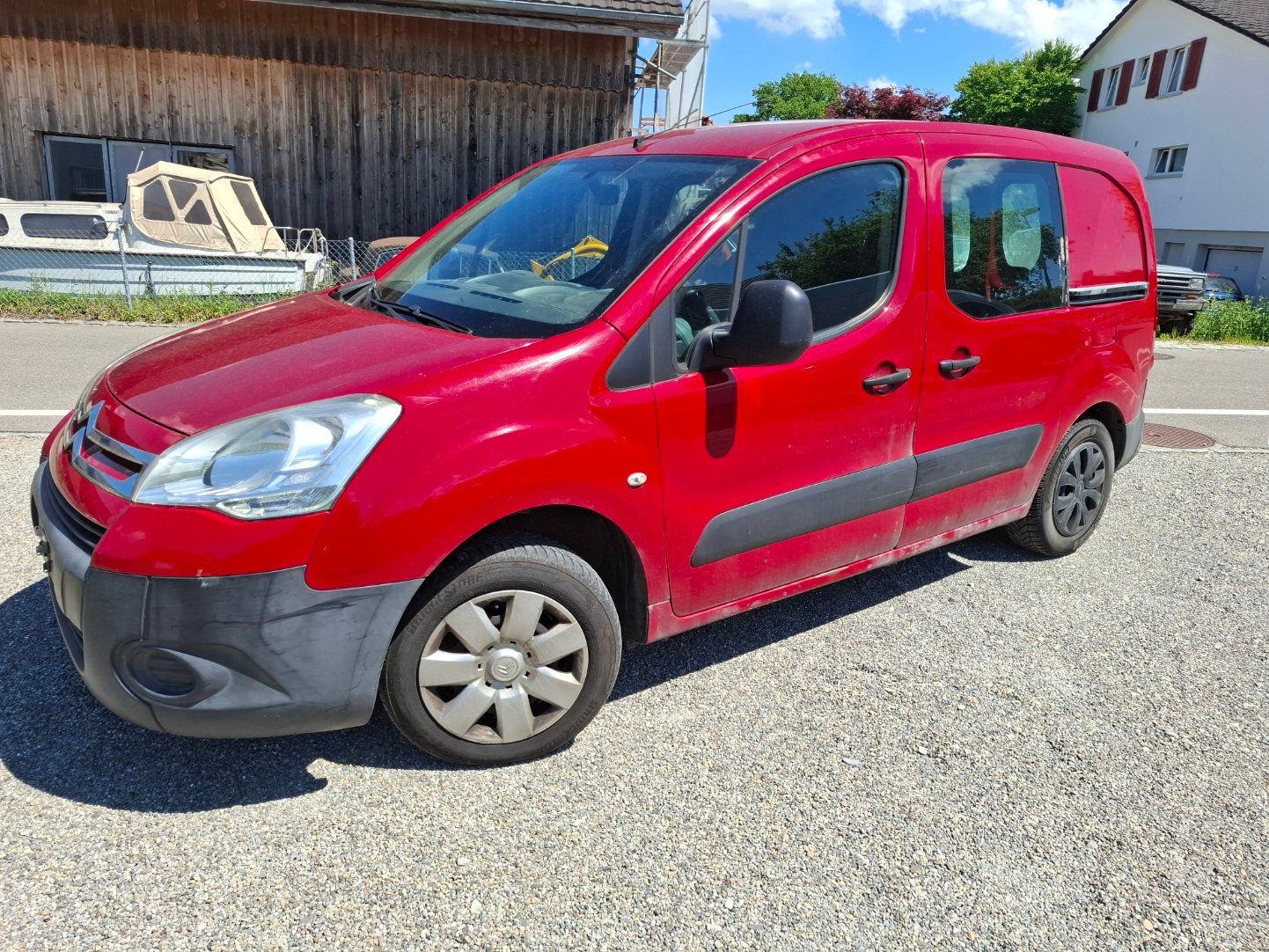 Citroën Véhicules utilitaires: CITROEN Berlingo 1.6i – Défectueux à Wilen (Gottshaus) par holzturm13