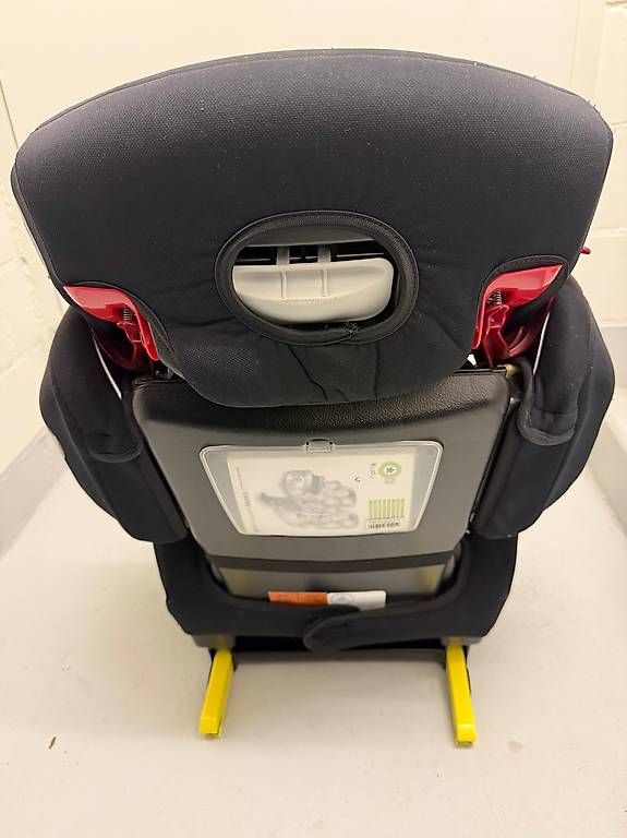 Seggiolini per auto: Autositz kiddyguardianfix pro 2 – Usato da Wallisellen venduto da mchiappa 3