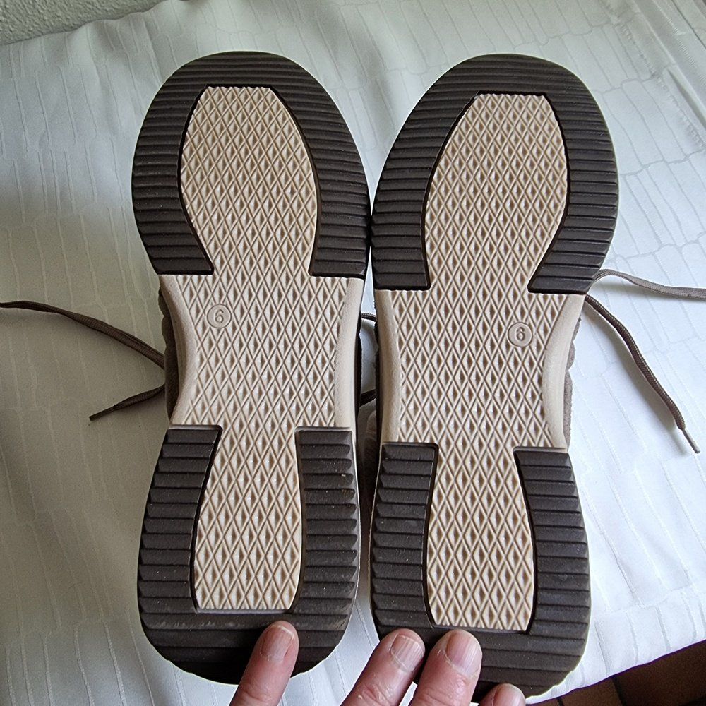 Dosenbach Damenschuhe: Winter Sneaker, Medicus Grösse 39 NEU, mit echt Leder – Neu (gemäss Beschreibung) aus Rupperswil von moni_2024 2