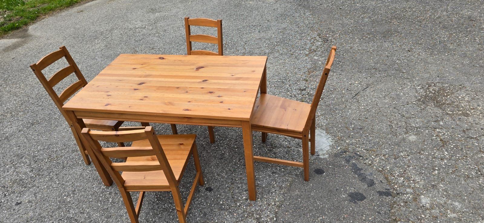 Ikea Tavoli: Esstisch Holz mit 4 Stühlen – Usato da Liesberg venduto da SteinerA90