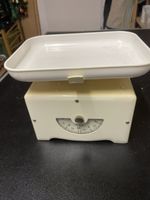 Küchenwaage analog weiss/beige guter Zustand