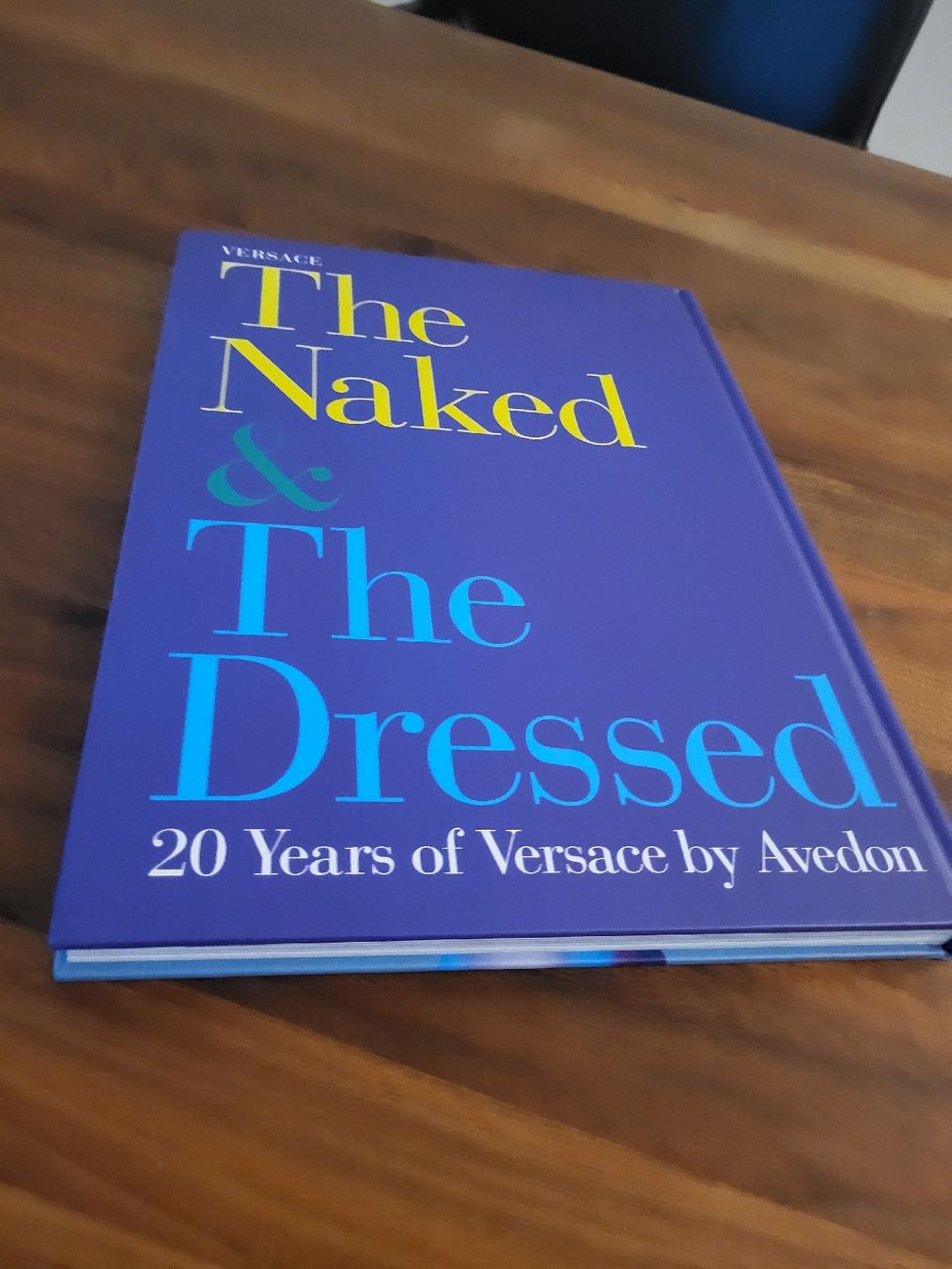Libri: Gianni Versace Buch  – Nuovo (secondo la descrizione) da Fruthwilen venduto da Mostro-Medusa 2