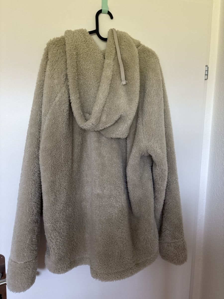 H&M Maglioni & Felpe: H&M Divided Fleece Pullover beige Grösse L – Usato da Jona venduto da ardnas04 3