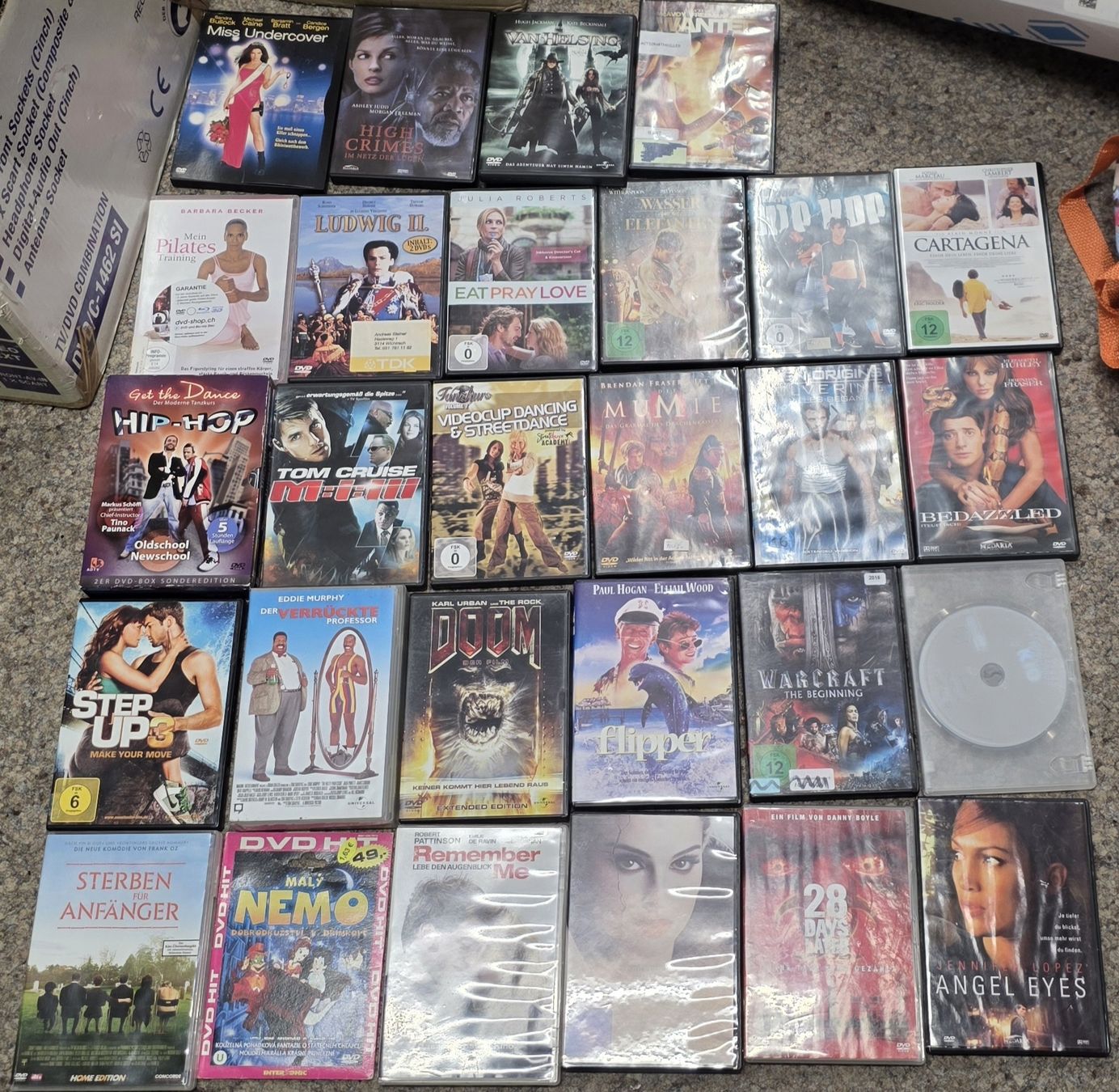 Tutti i DVDs: 28 DVDs - Paket / Konvolut / lot – Usato da Reinach BL venduto da _MasterK_ 1