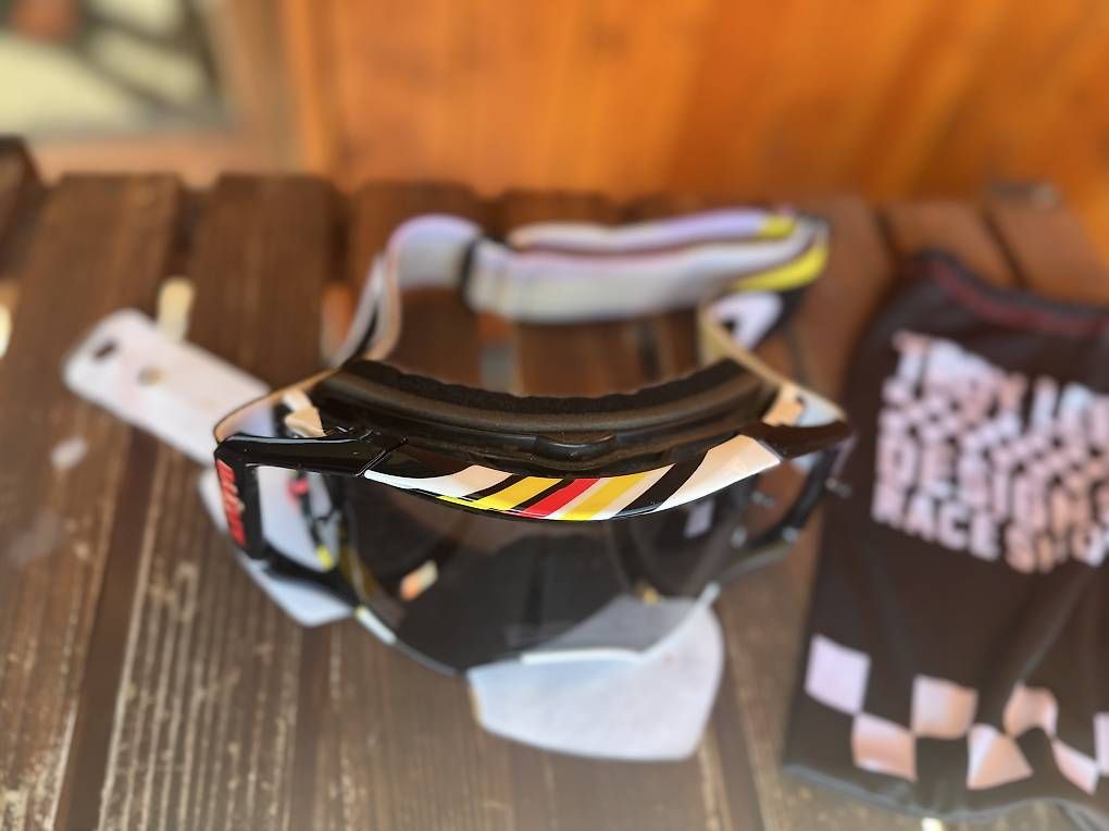 Occhiali & Lenti: Oakley AirBrake mx – Usato da Schinznach Dorf venduto da rolischwaller 1