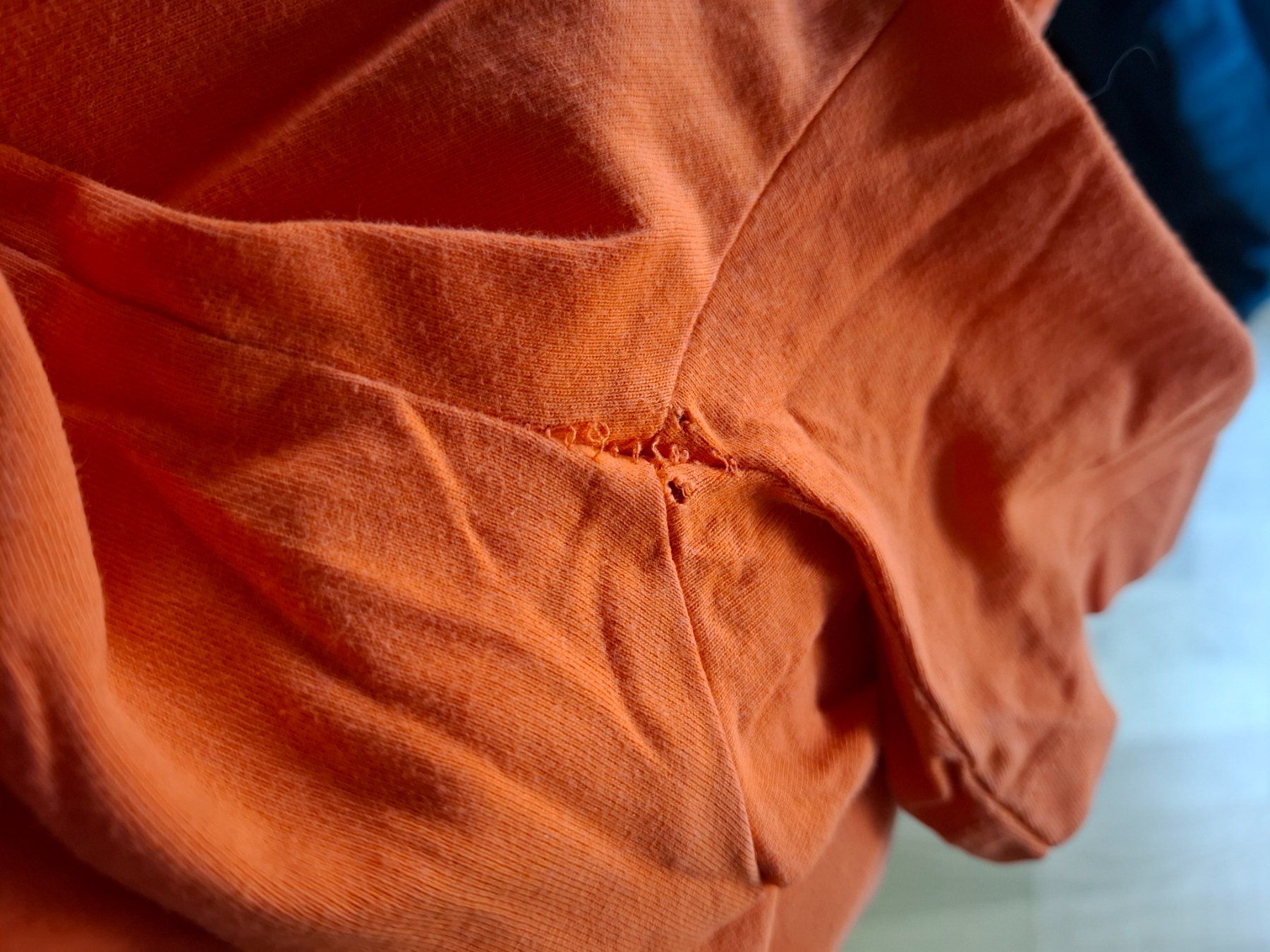 T-shirt: Oranges T-Shirt, Gr.152 – Usato da Wabern venduto da jeroalila 1
