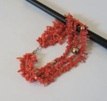 Armband Koralle 3 Reihen