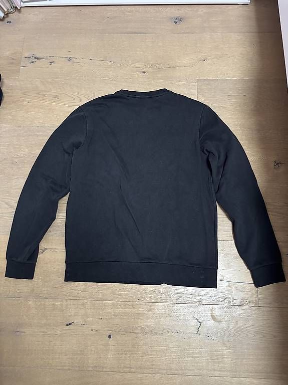 Maglioni & Felpe: originaler schwarzer Champion Pullover – Usato da Chur venduto da gio_6rlp 1