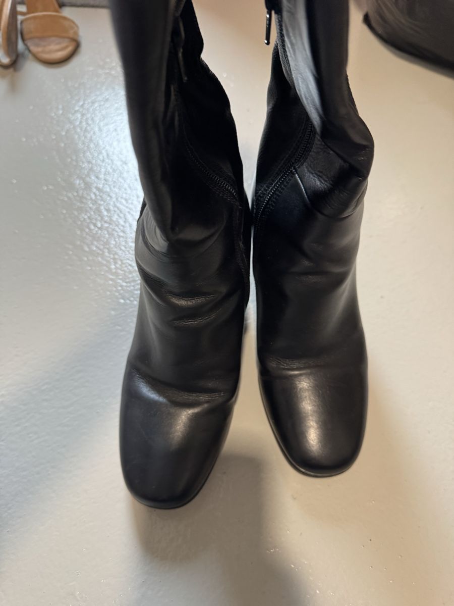 Damenschuhe: Echtleder Stiefel mit Blockabsatz, Grösse 38 – Gebraucht aus Bergdietikon von LA-Sunshine 1
