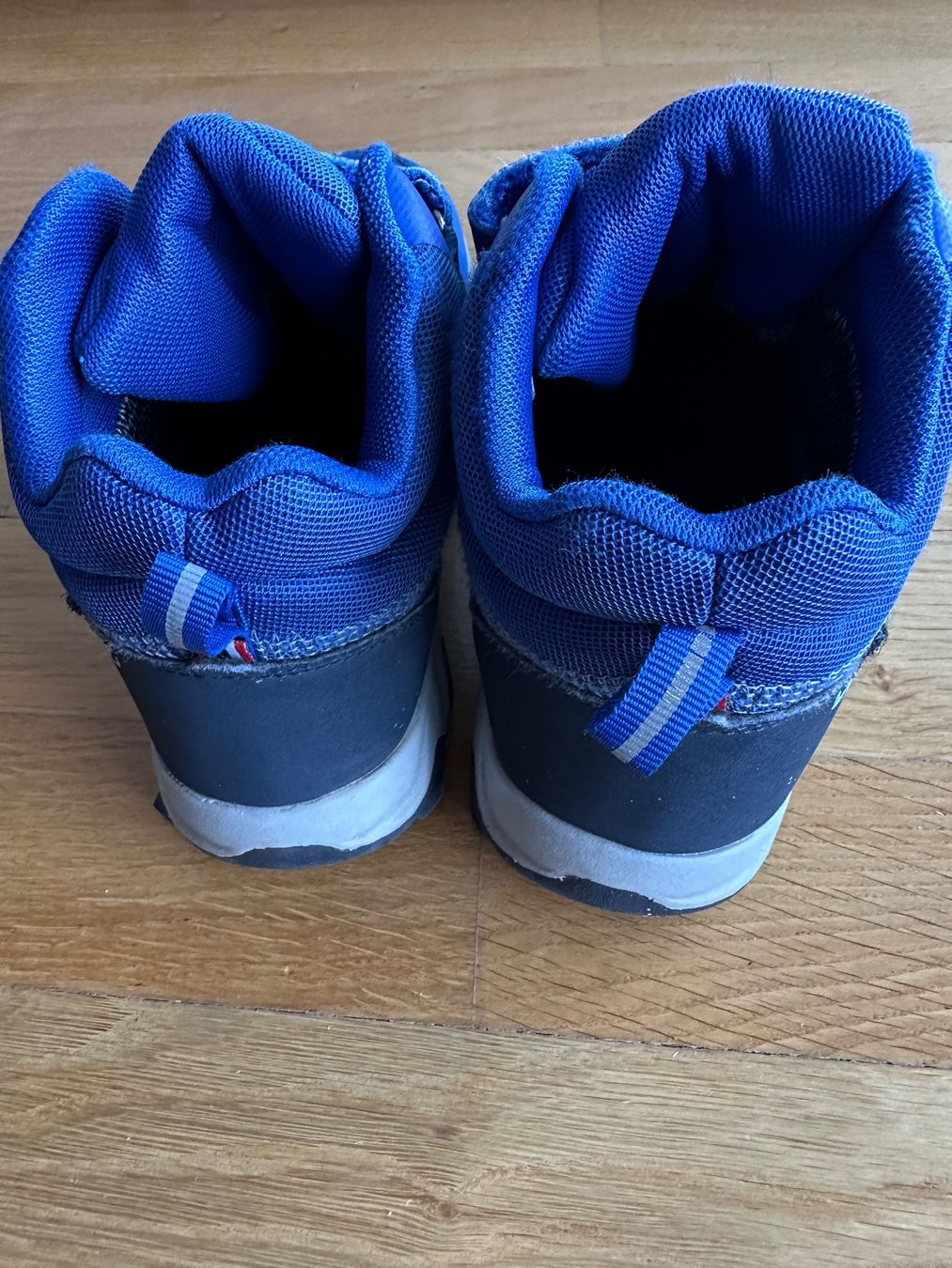 Viking Scarpe per ragazzi: VIKING Sneaker Boot 34 Blue Waterproof – Usato da Montagnola venduto da eva_gm6j 3