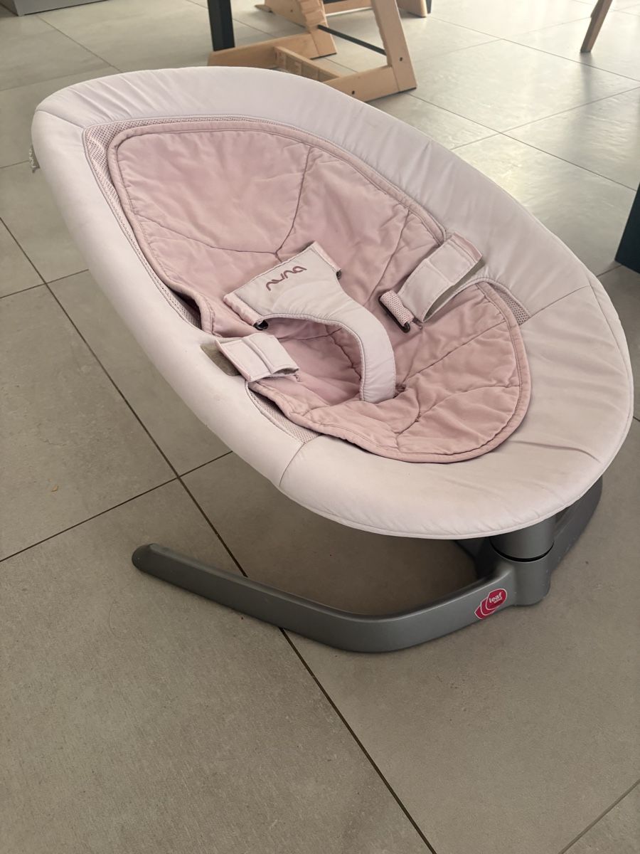 Nuna Sdraiette & Sdraiette a dondolo: Nuna Babywippe Leaf rosa gebraucht – Usato da Frenkendorf venduto da SanjaZ02 2