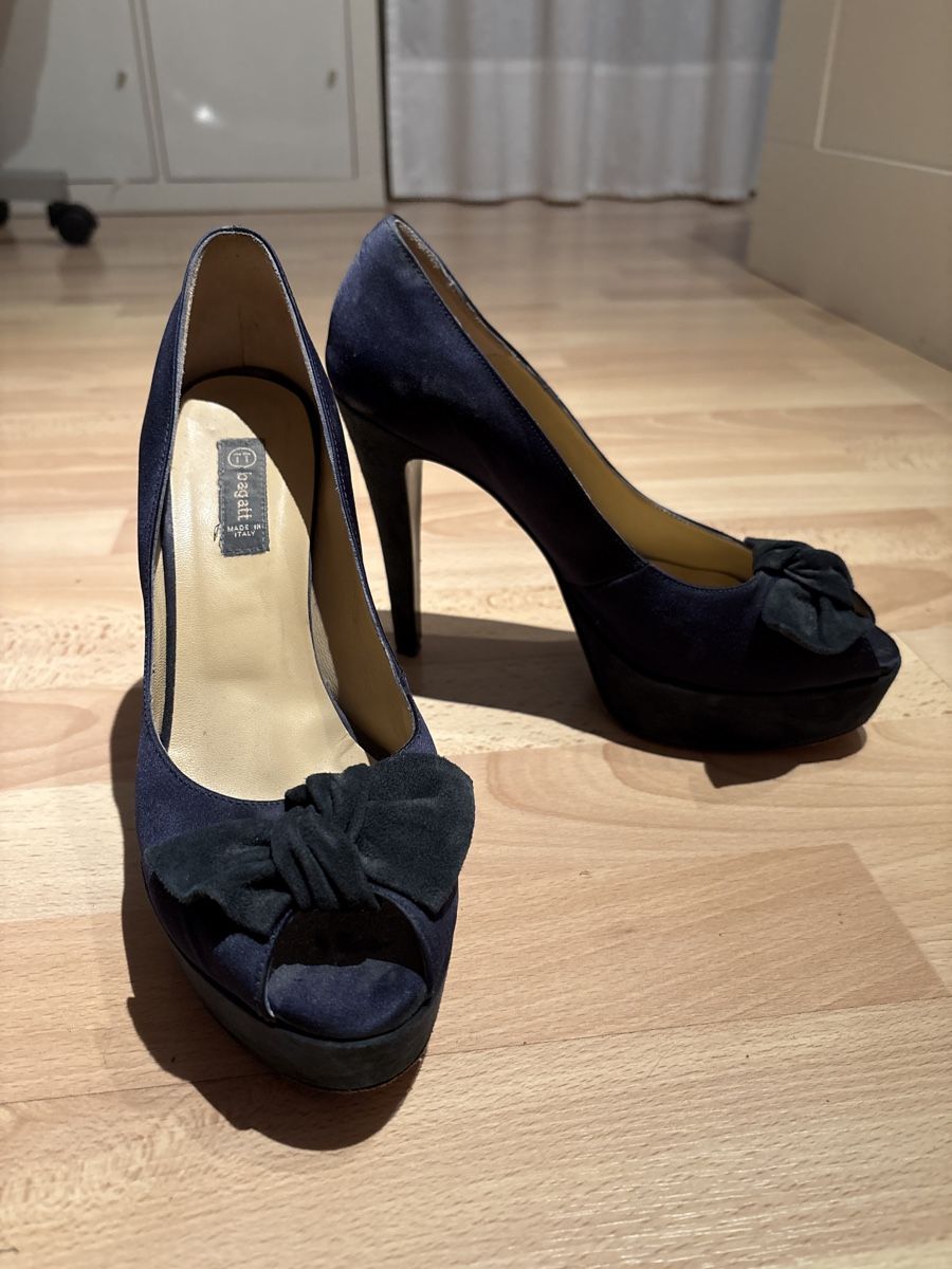 Scarpe da donna: Pumps – Usato da Zunzgen venduto da mel_y6w2 1