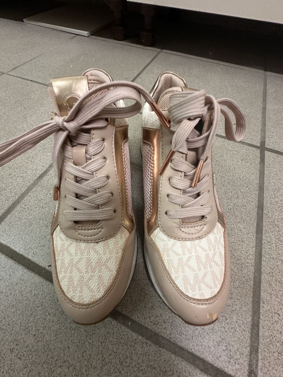 Michael Kors Damenschuhe: Michael Kors Damenschuhe Grösse 37 – Neu (gemäss Beschreibung) aus Samstagern von Show-Me