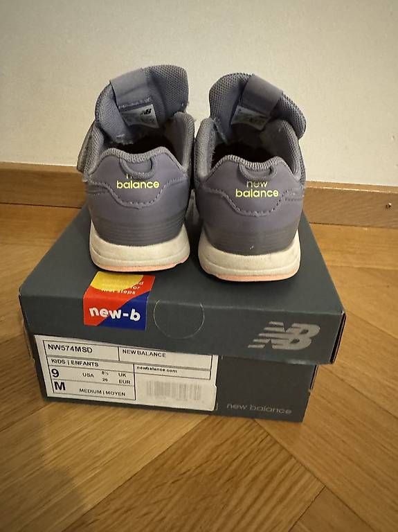 New Balance Scarpe per ragazzi: New Balance Grösse 26 – Usato da Zürich venduto da JumaRiku 1