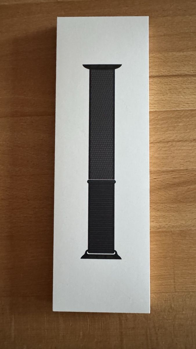 Apple Bracciali & Braccialetti: Apple Watch Sport Loop Band schwarz Grösse M – Nuovo e nell'imballaggio originale da Birsfelden venduto da CedricJanine