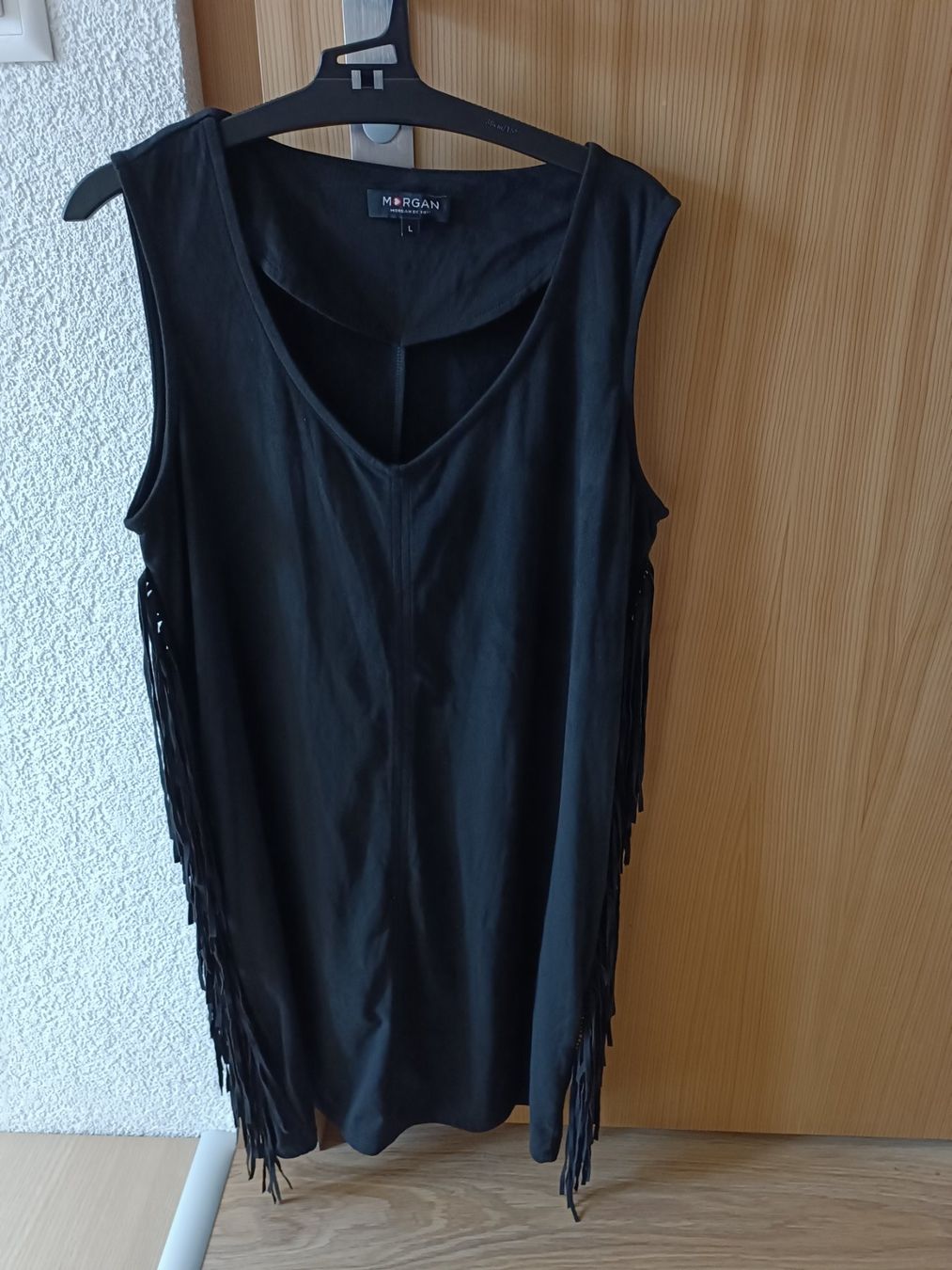 Morgan Vestiti: Robe noire chic style Nubuk MORGAN L – Nuovo (secondo la descrizione) da Leytron venduto da SoniaGreen