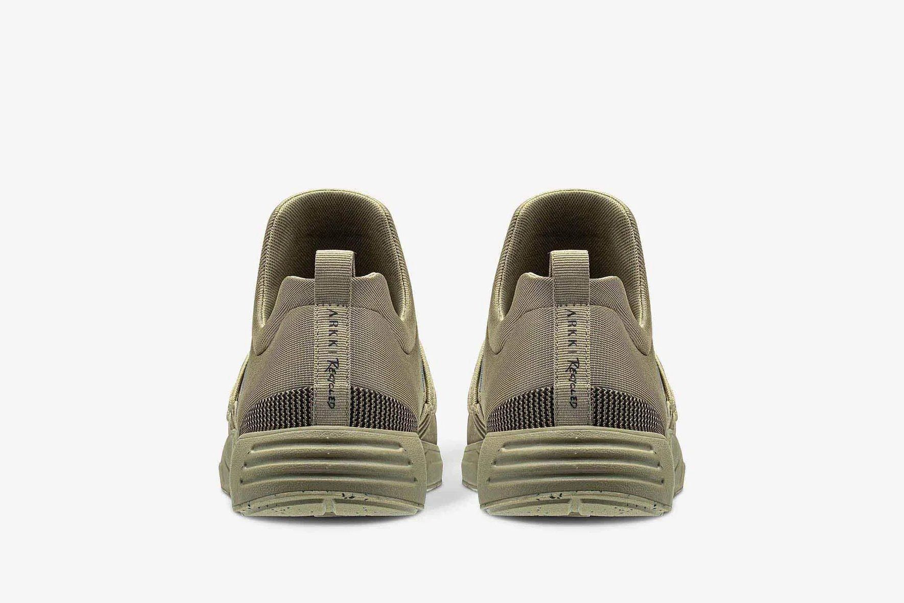 Scarpe da uomo: ARKK Sneakers RAVEN Mesh SilverMink Gr.42 - (Ref.48) – Nuovo e nell'imballaggio originale da Kägiswil venduto da nick.333 3
