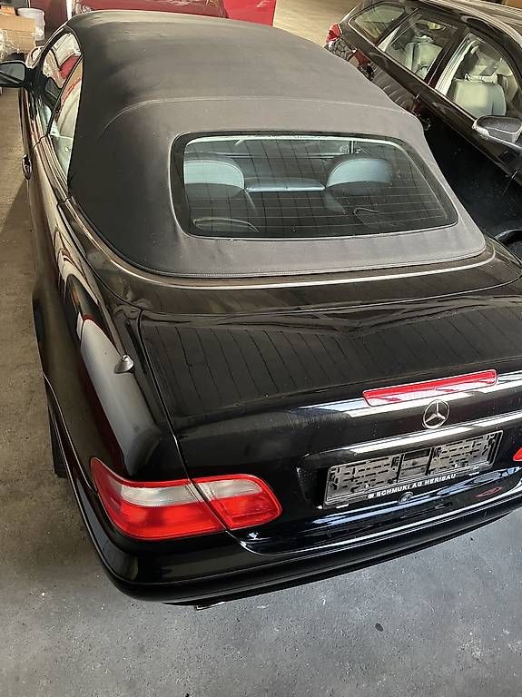 Mercedes-Benz Automobili: Mercedes CLK 320 Avantgarde Cabrio – Usato da Herisau venduto da Mostiboy 2