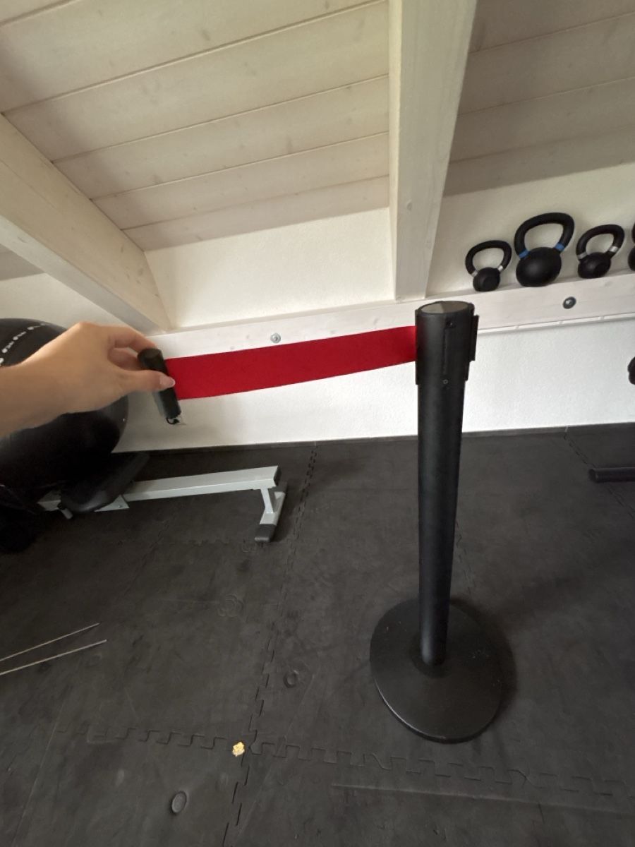 Fixations: Personenleitsystem einteilig – D'occasion à Saland par ser_bx5g 1