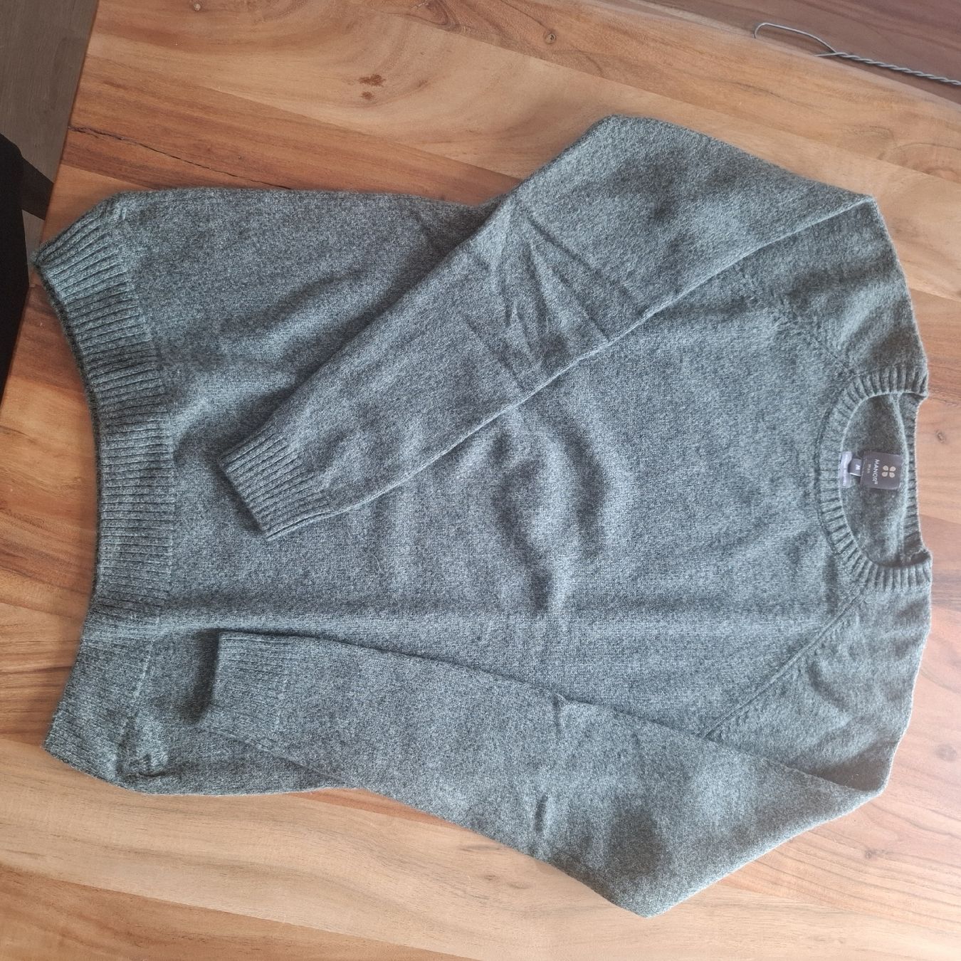 Manor Maglioni & Felpe: Manor Pullover Grün Gr. M – Nuovo (secondo la descrizione) da Gondiswil venduto da car_fqt8