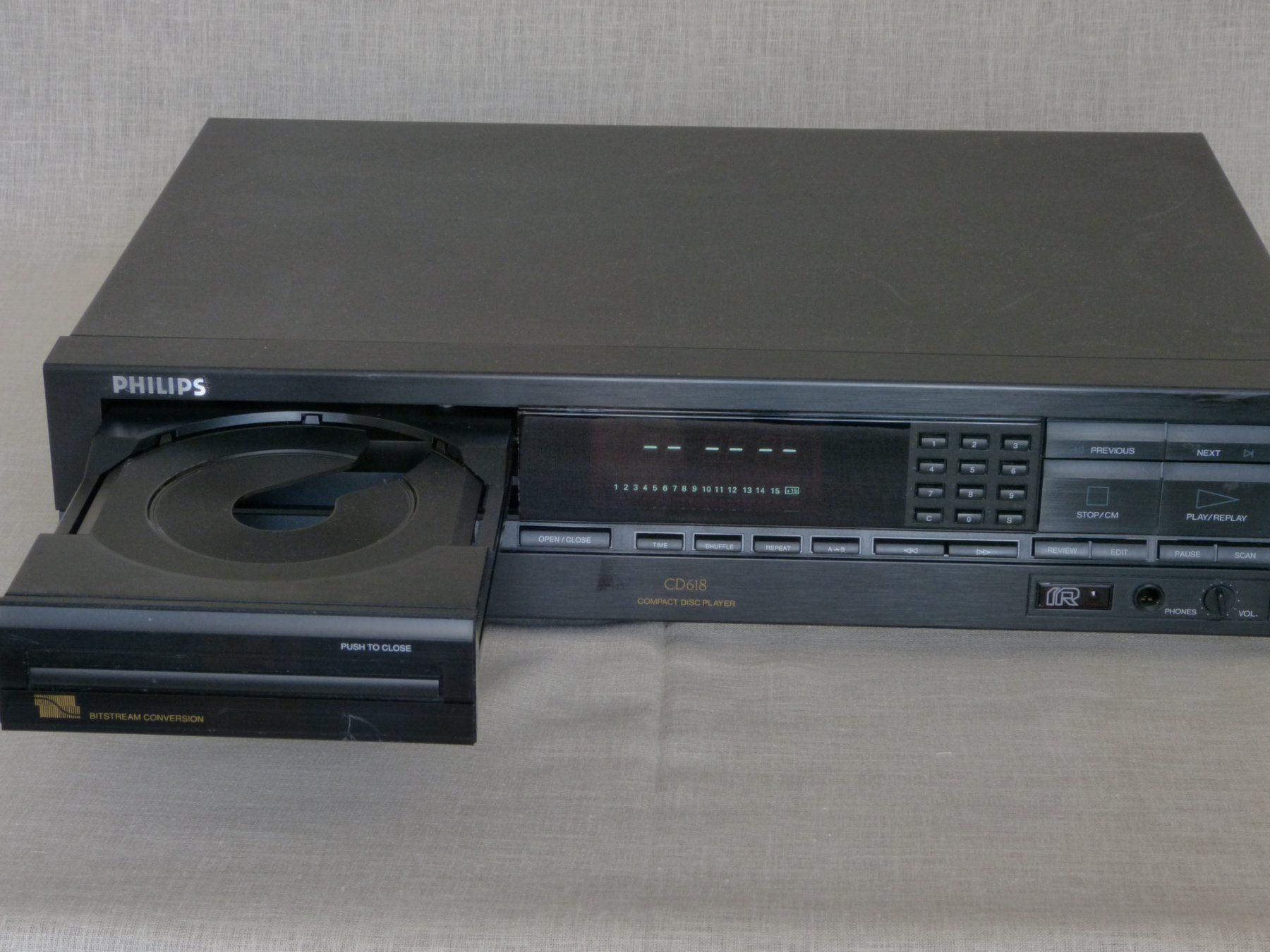 Philips Lettore multimediale & Streamer: Philips CD Player CD618 spielt gut Laser springt schnell an – Usato da Rheineck venduto da mur.man 3