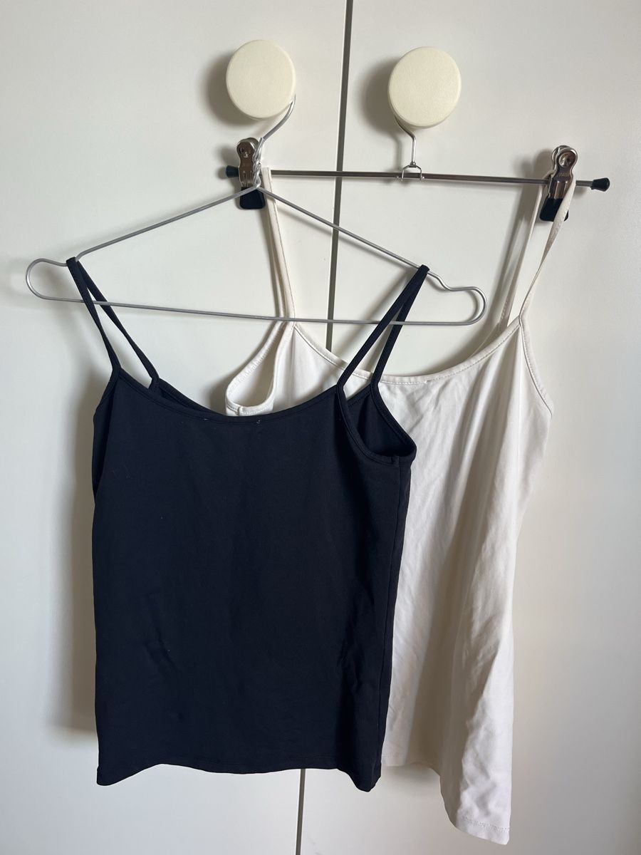 Zara Tops: Duo basique top Zara – D'occasion à Neuchâtel par Ariane_vn00 5