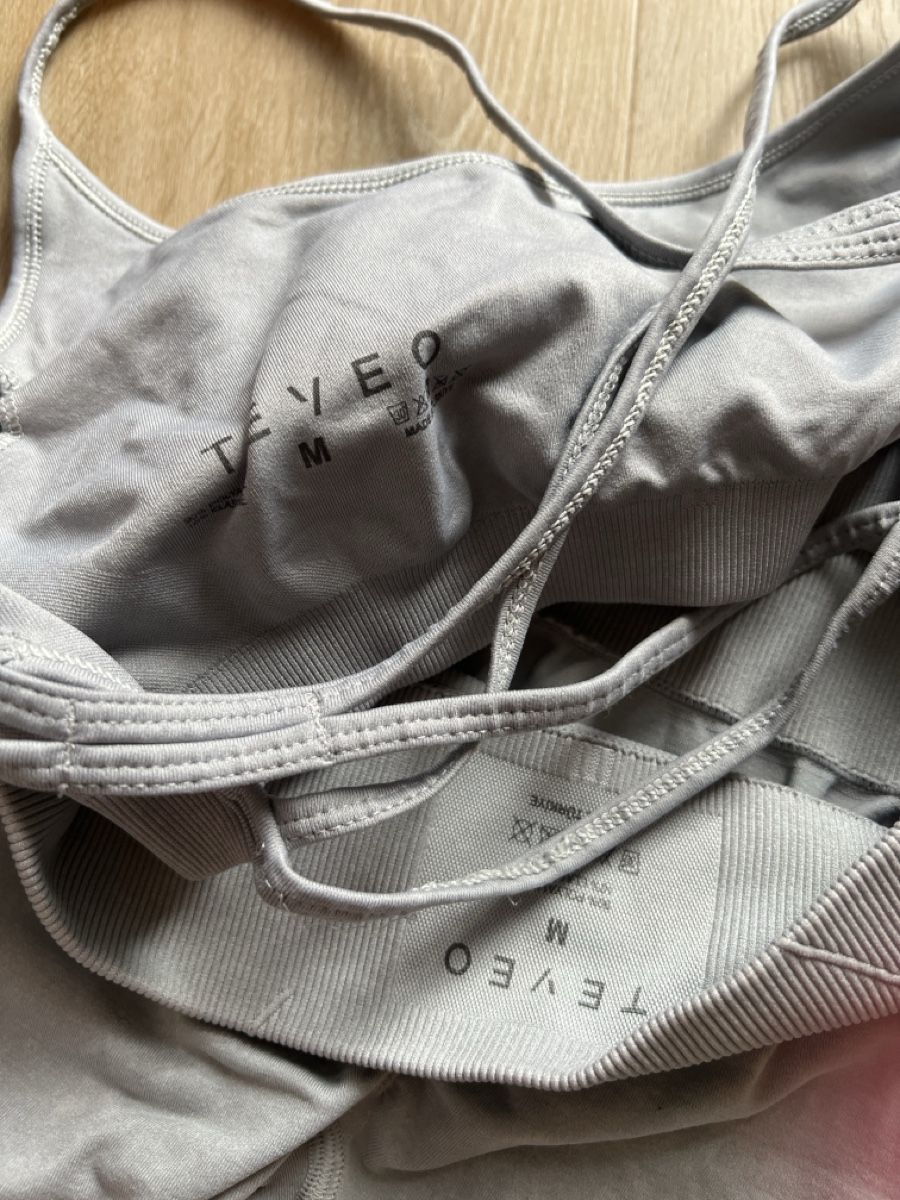 Teveo Kleiderpakete: Teveo Set – Gebraucht aus Bülach von joowaaa 3